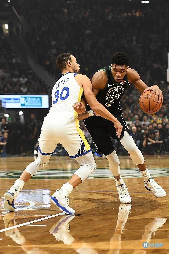 技术统计：投篮命中率北京46%，上海44%，拼出胜负的简单介绍