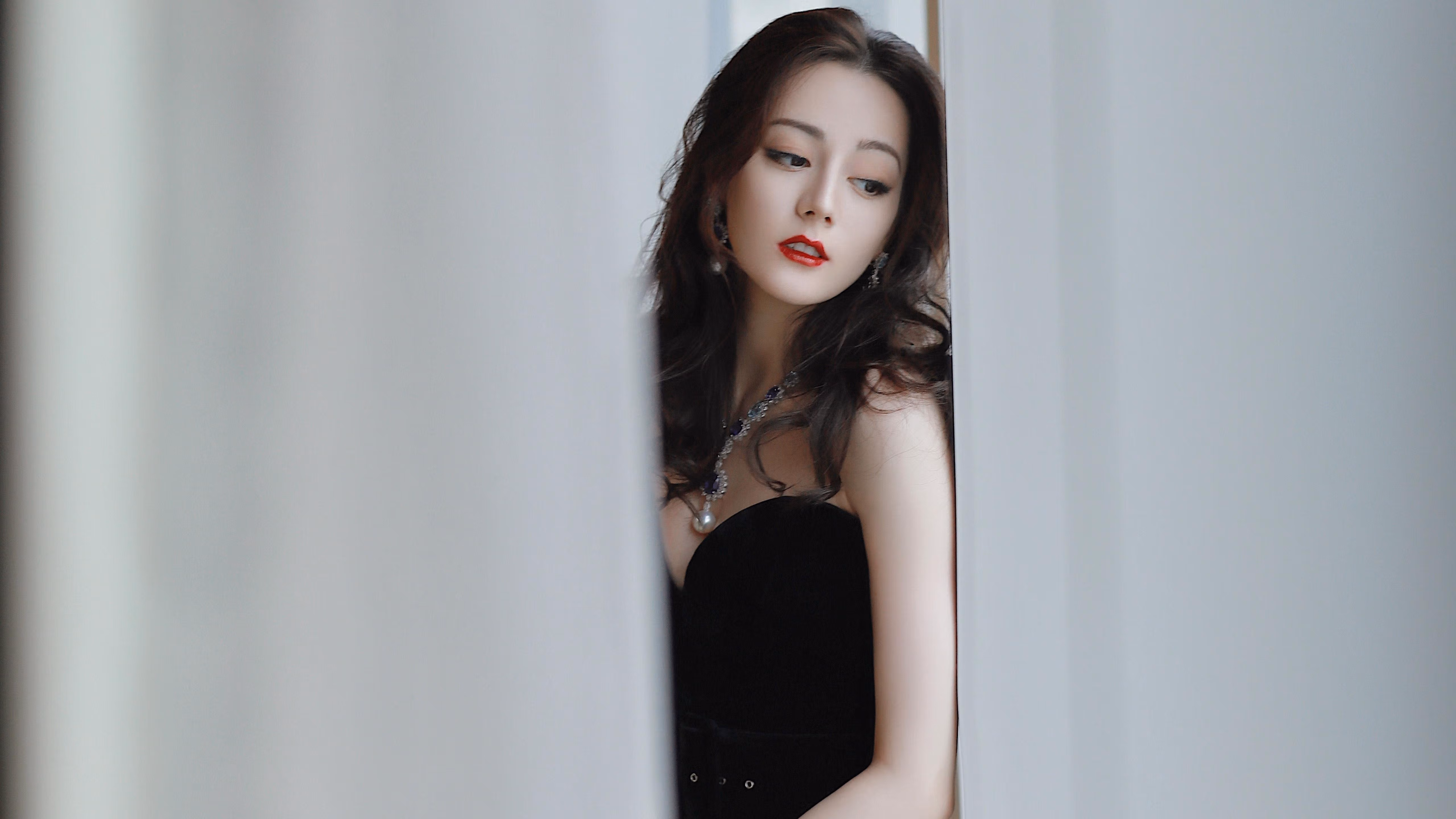 “极速逆袭：惊心动魄的超车瞬间”，极速突袭全本免费阅读