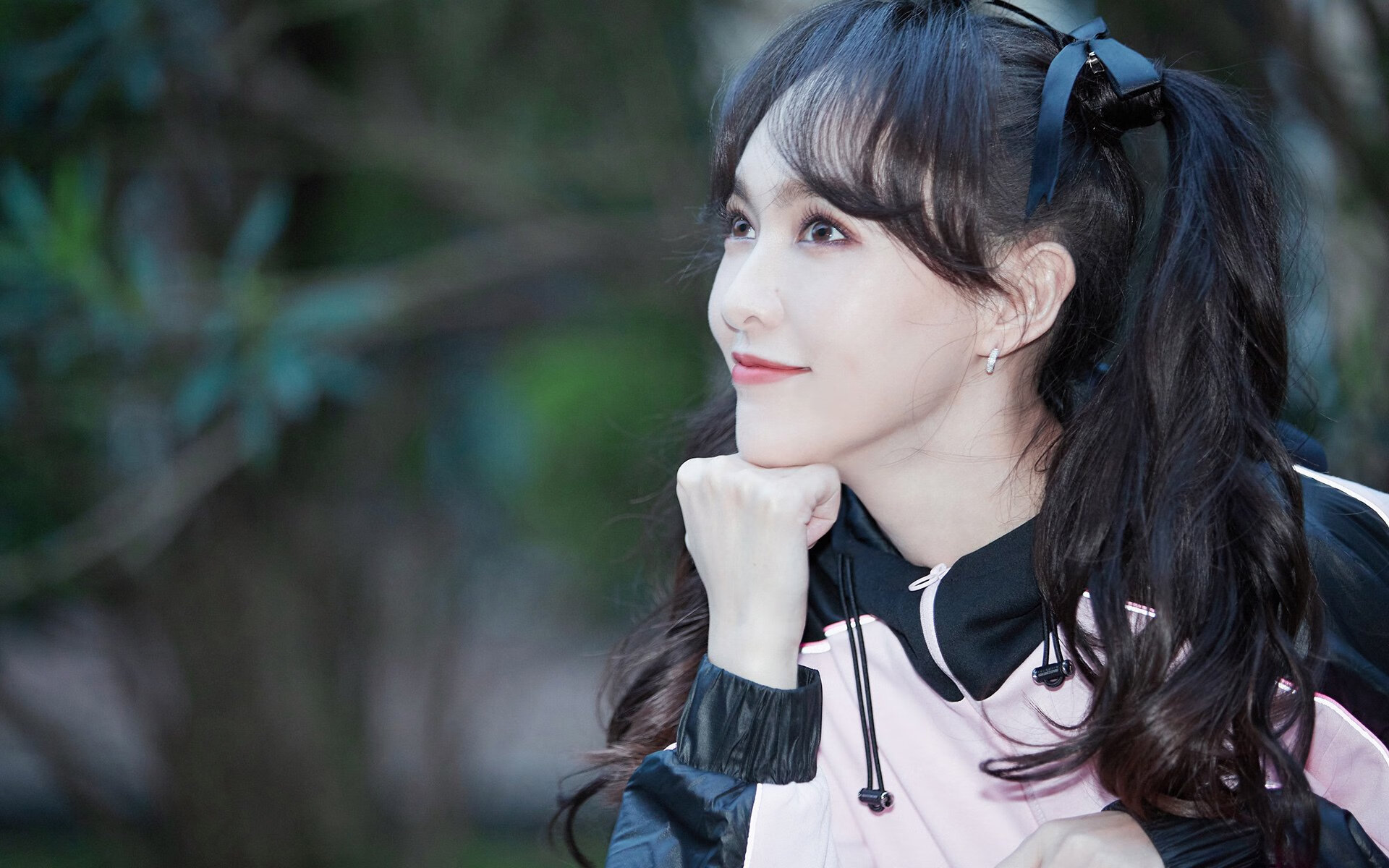 【年轻天才】新秀表现抢眼引关注，最年轻最佳新秀