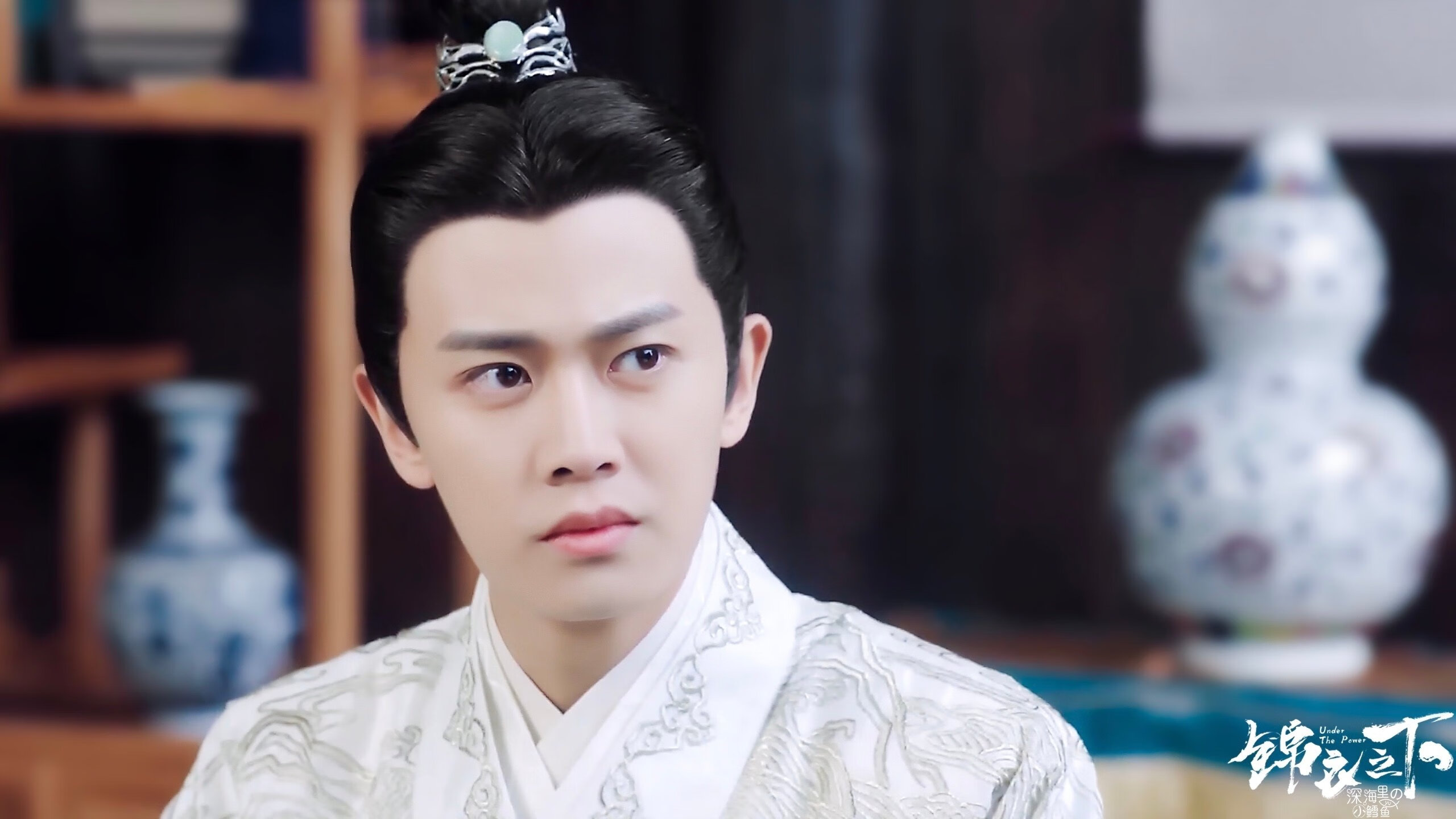 高山攀岩惊险比赛，追求巅峰的勇气，高空攀岩视频