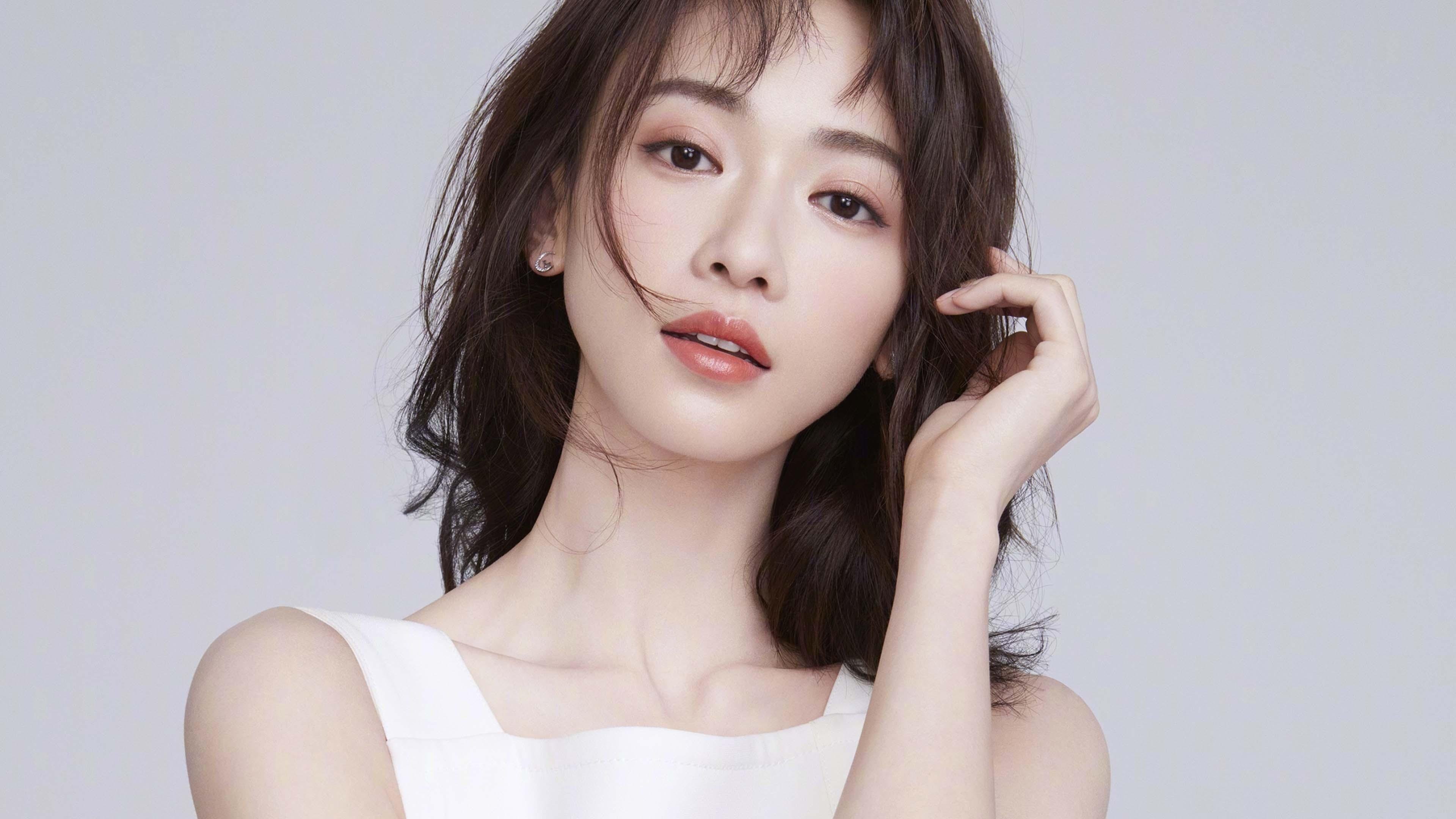 杨楷文在“湾区杯”围棋大棋士赛中成功卫冕