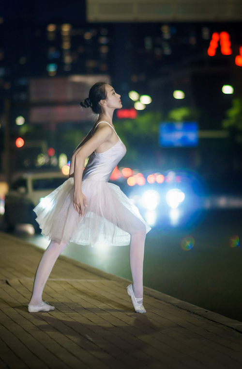 英超大结局：悬念迭起的最终争夺，英超有多激烈